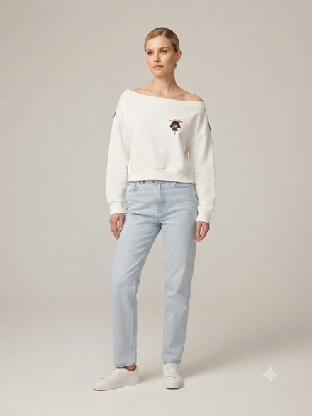 Sweatshirt